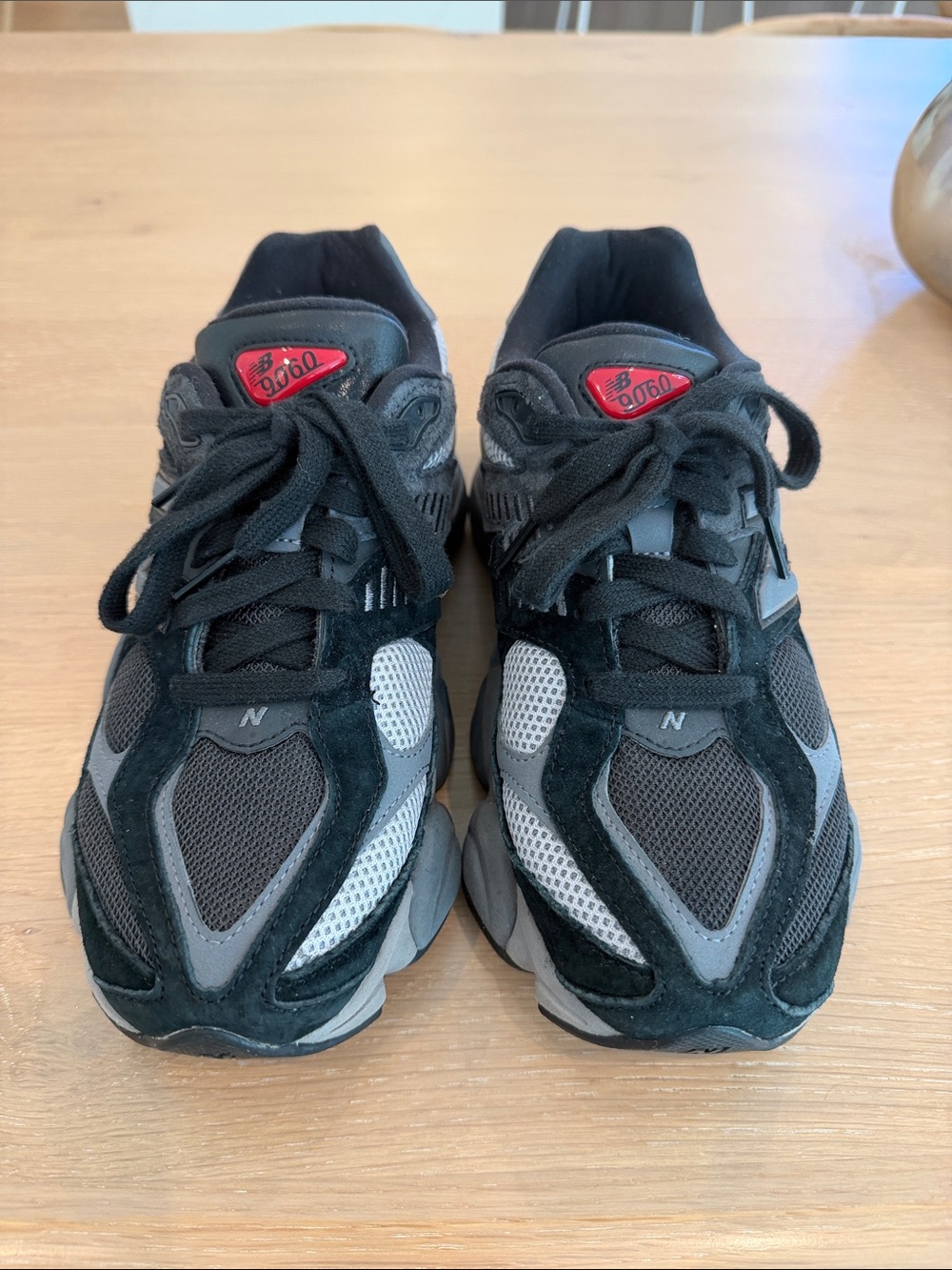 New Balance 9060 grey and black men's size 6